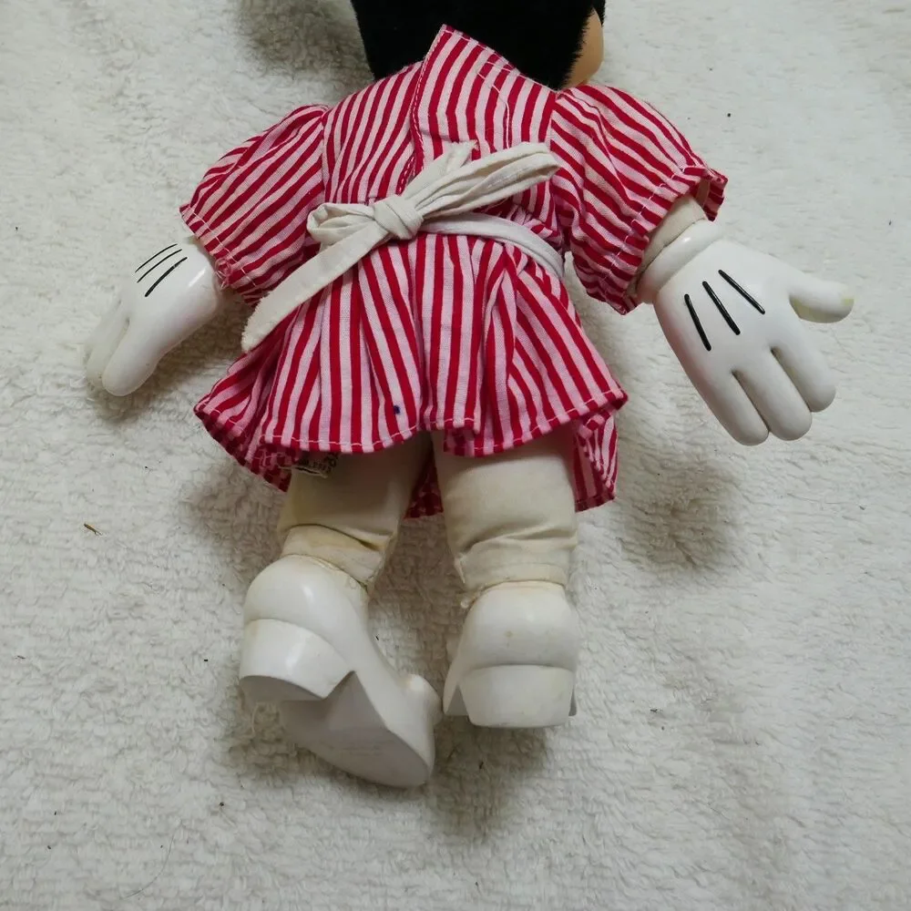Mickey & Pals Dress-Ups plush doll Candy Striper Minnie Vintage Nurse Doll